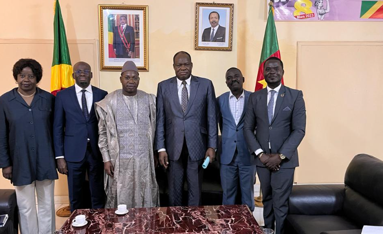 Nouhoum Sangar&eacute; a &eacute;t&eacute; re&ccedil;u par l'Ambassadeur Daniel Ngassiki