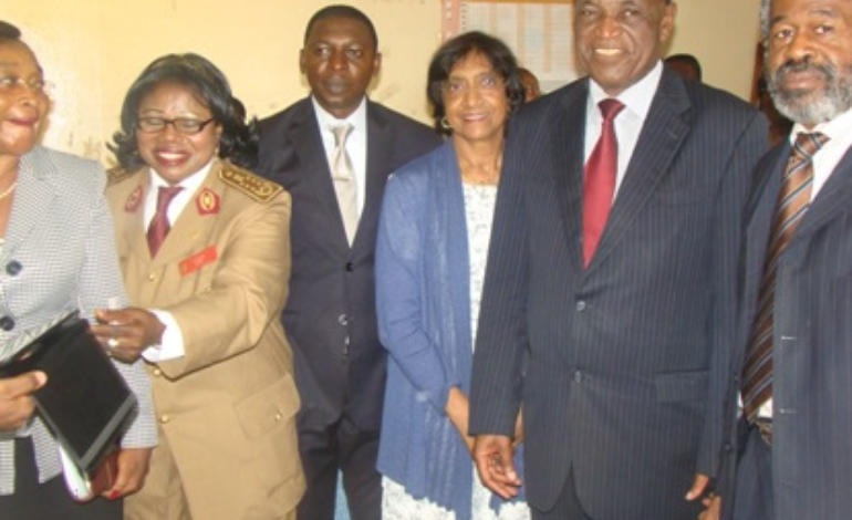 La HC Navy Pillay en visite au Cameroun, juillet 2013